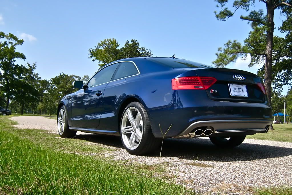 Audi S5 Blue