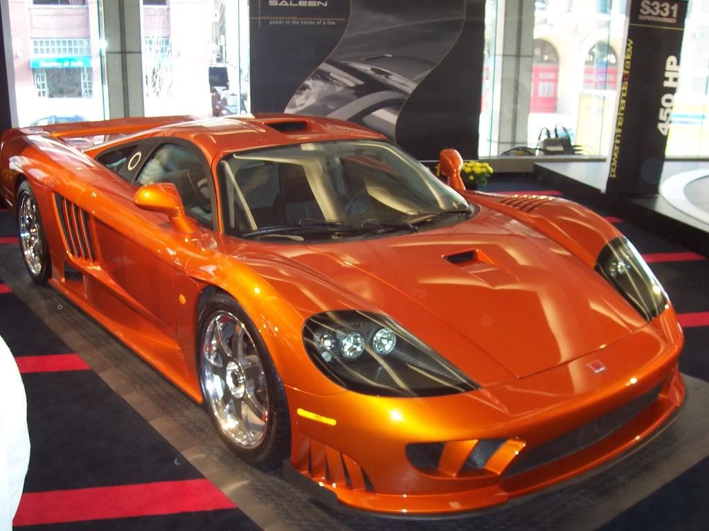 http://i160.photobucket.com/albums/t167/llorentz/AutoShow004.jpg