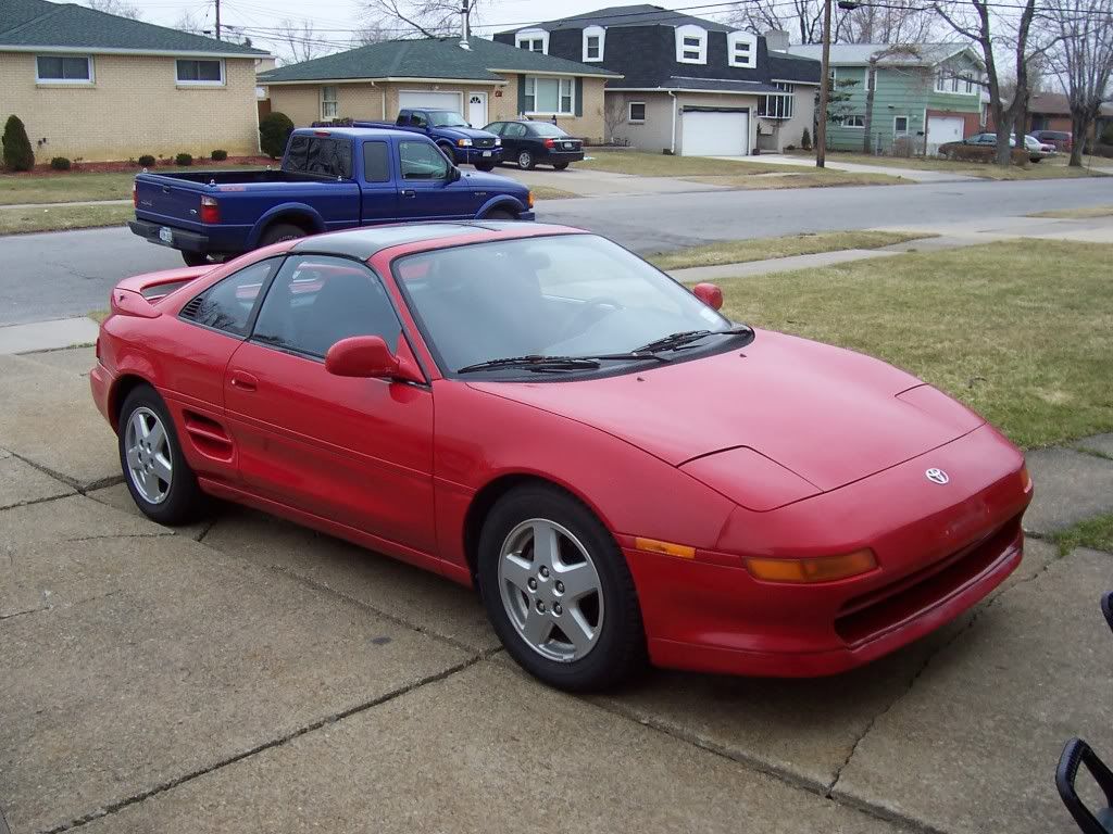 http://i160.photobucket.com/albums/t167/llorentz/MR2/007.jpg