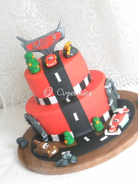 http://i160.photobucket.com/albums/t170/JoyceCollin/Taart/DSCN7586-border_zpse5cba71a.jpg