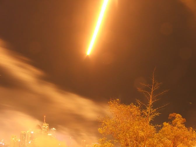 IMAGE: http://i160.photobucket.com/albums/t173/DigiPixVC/F1-11.jpg