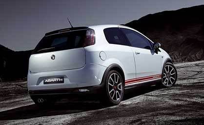Fiat Punto nas concessionárias italianas
