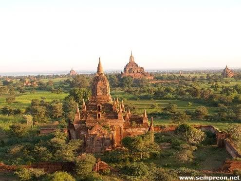 Templos Budistas de Myanmar