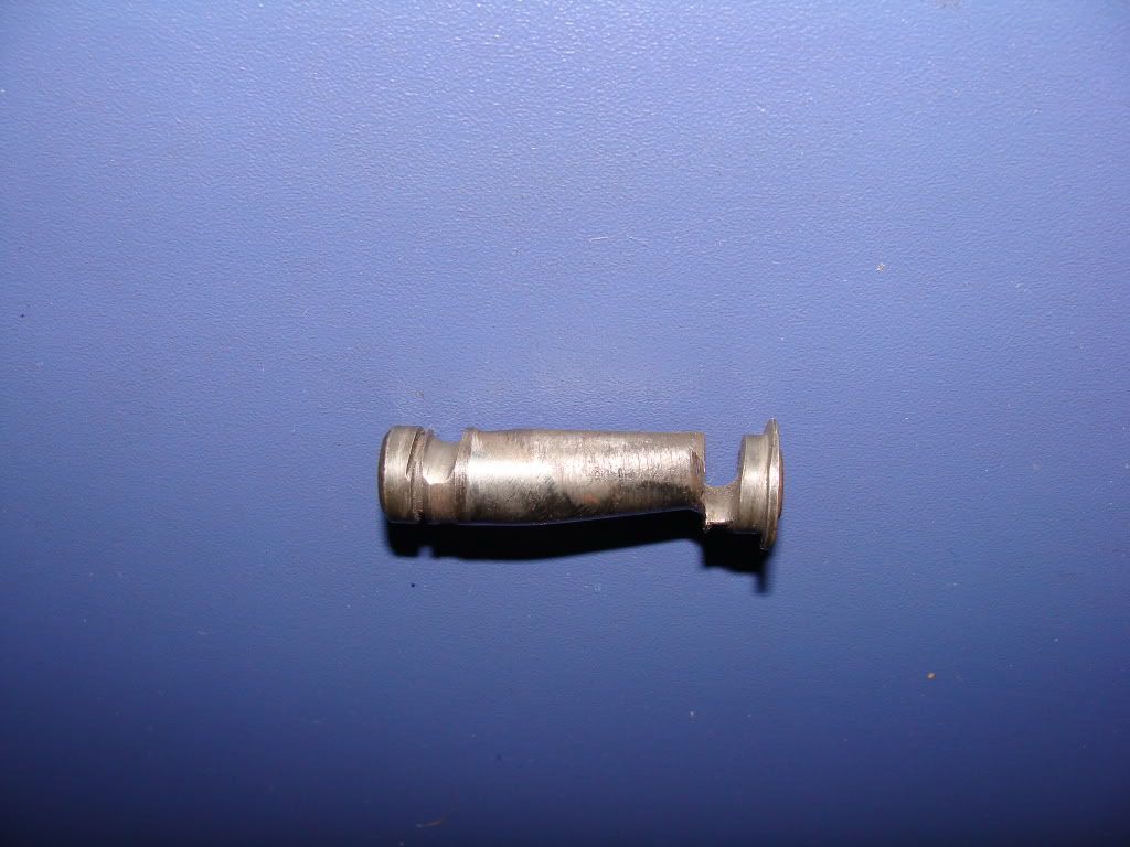 2006 Citi Golf Clutch cable bracket