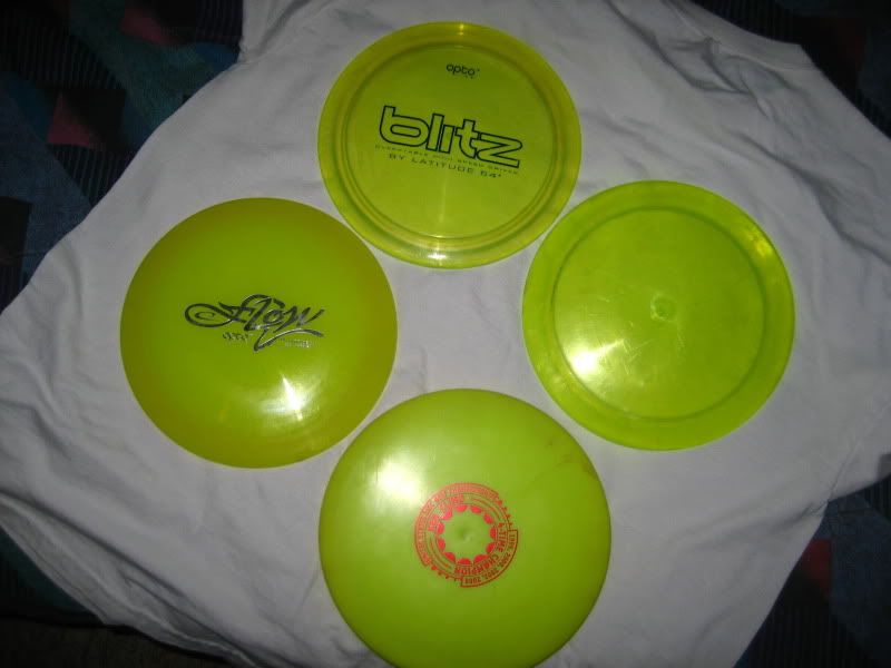 Neon Yellow RIT Dye Disc Golf Course Review
