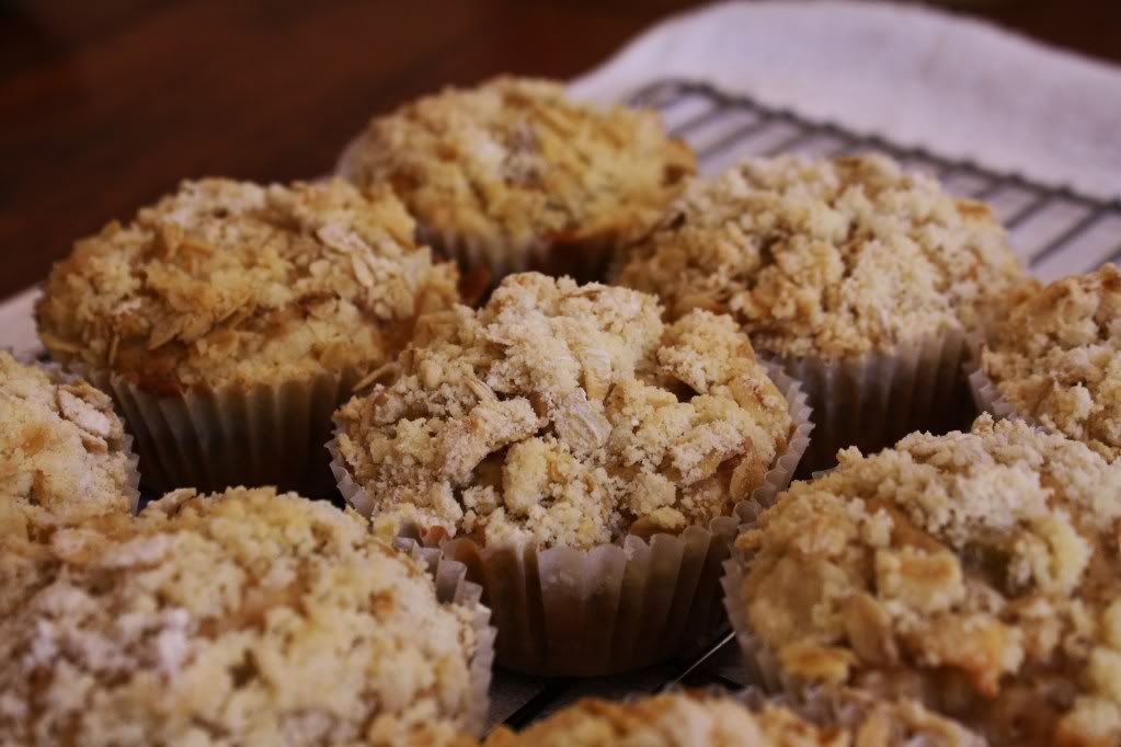 brownedbutterapplemuffins4.jpg picture by classifiedramblings