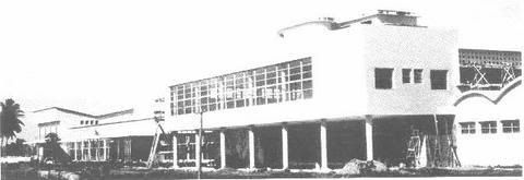 2. Inauguração do Aeroporto Internacional dos Guararapes em 1958.