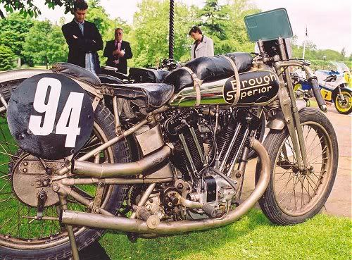1925 SS100 Pendine racer, guaranteed to havebeen tested at 110mph before delivery.