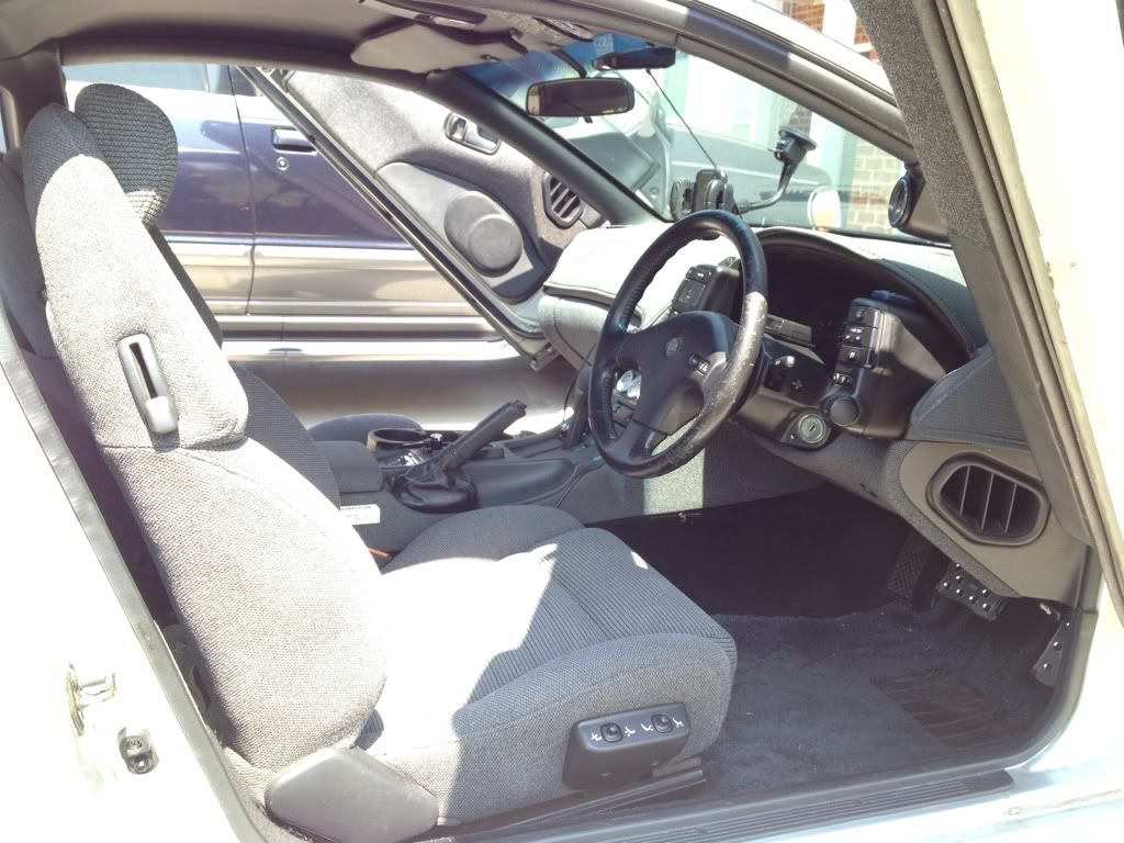 Lovenpain's Project 6: Vertical Door Kit Install
