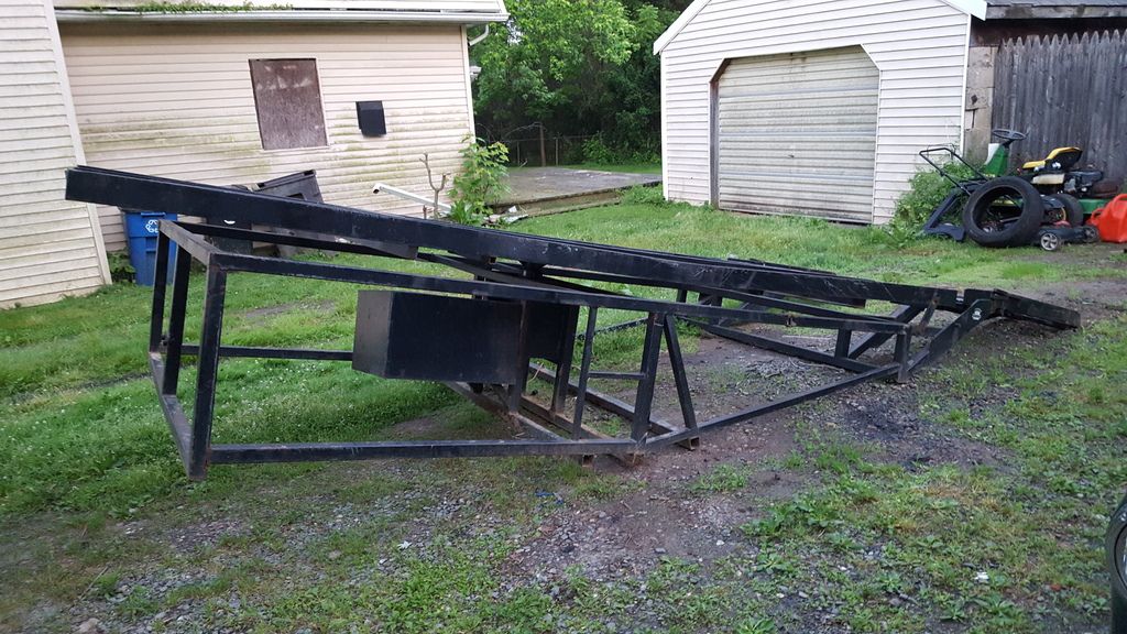 Drive on car lift/display ramp The H.A.M.B.