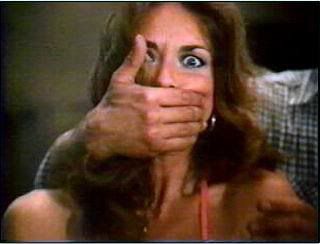 http://i160.photobucket.com/albums/t194/Tizony/catherinebach_handgag.jpg