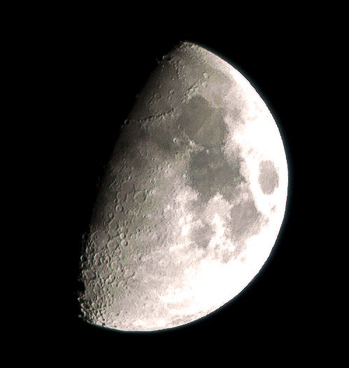 IMAGE: http://i160.photobucket.com/albums/t199/hotled1944/moon.jpg