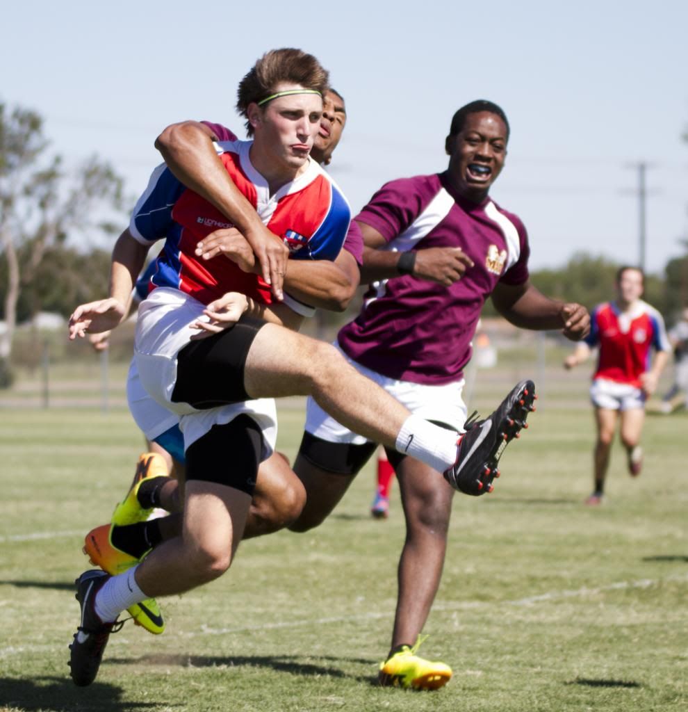 IMAGE: http://i160.photobucket.com/albums/t199/hotled1944/tackle.jpg