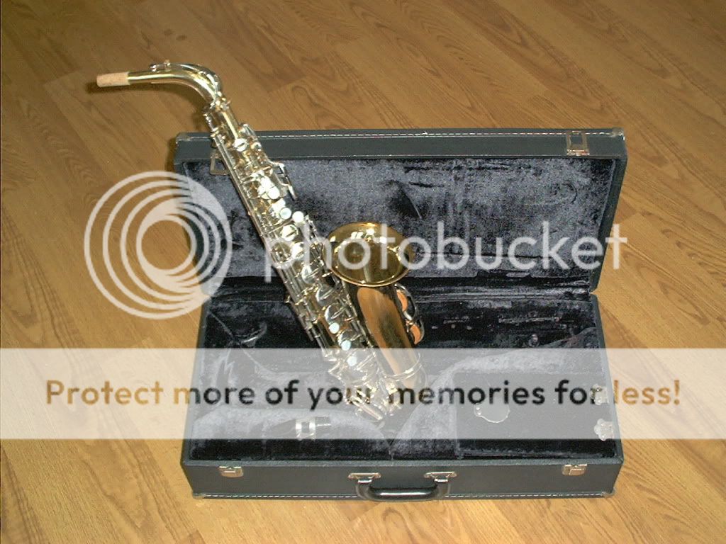 Beautiful King Alto Sax Saxophone Band EC Made In USA  